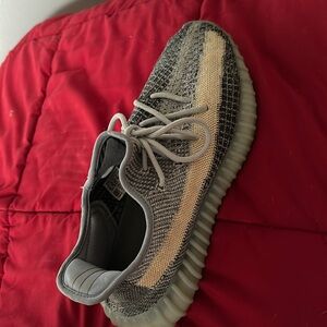 Size 10.5 Yeezy ash blue